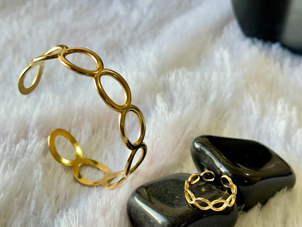 Why Minimalistic Anti-Tarnish Jewellery is Perfect for Daily Office Wear
