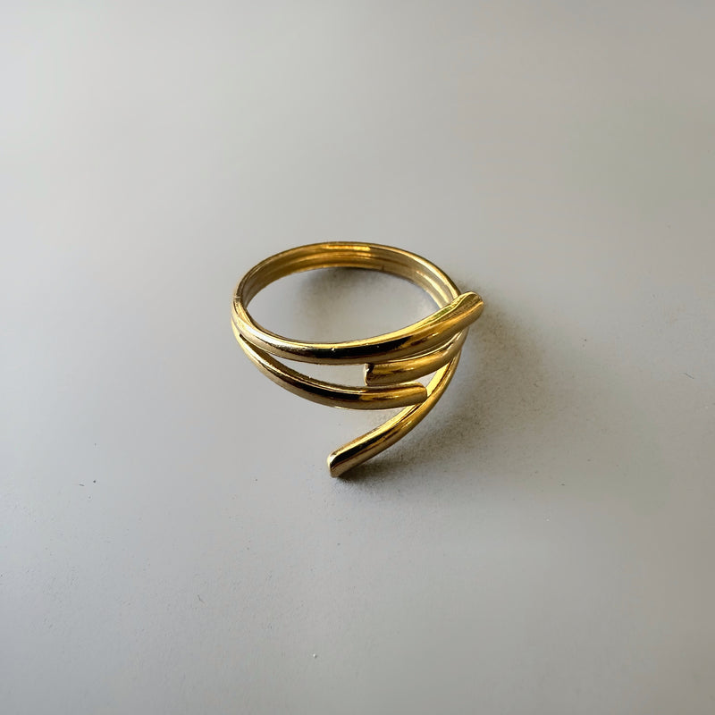 Abstract Design Adjustable Ring - Gold