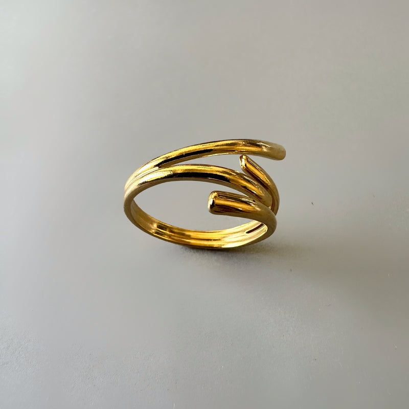 Abstract Design Adjustable Ring - Gold