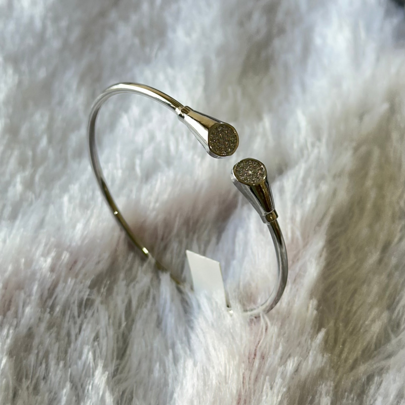 Adjustable Minimalist Anti Tarnish Bracelet - Silver