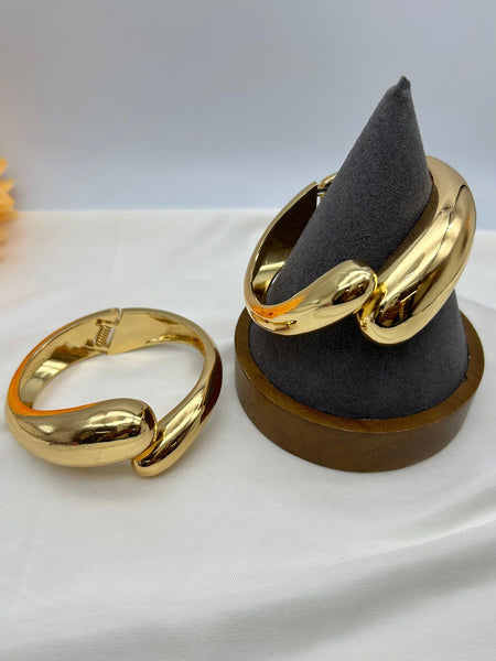Chunky Anti Tarnish Cuff Bracelet - Gold