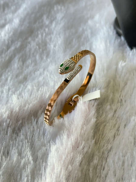 Anti Tarnish Snake Bracelet - Open top