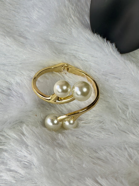 Anti Tarnish open top Bracelet with Pearl