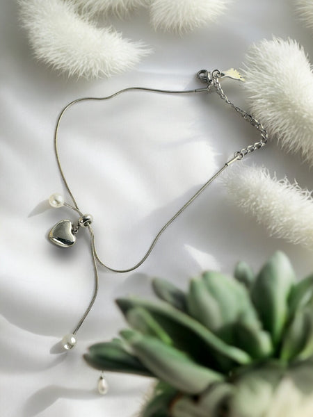 Anti tarnish silver anklet with heart charm and pearls