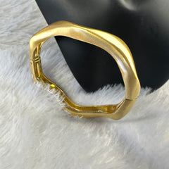 Asymmetrical Anti-tarnish Brass Bracelet - Gold