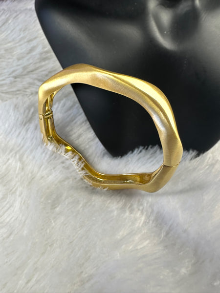 Asymmetrical Anti-tarnish Brass Bracelet - Gold