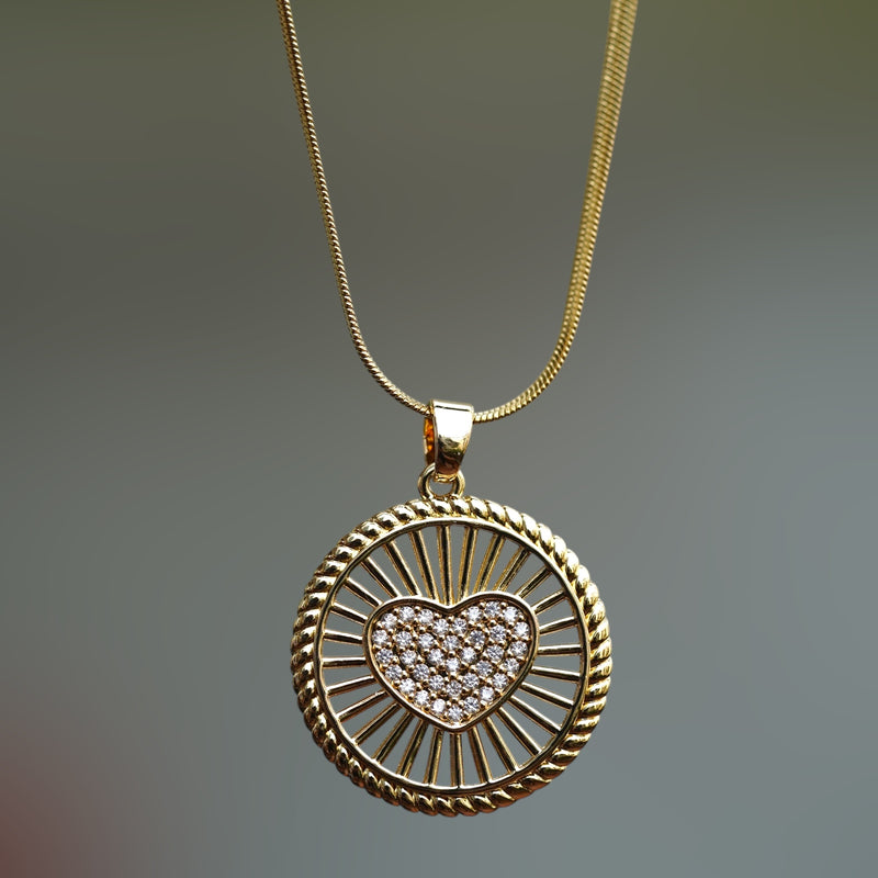 Big Heart Pendant Anti Tarnish Necklace - Gold