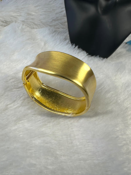 Brass Anti Tarnish Cuff Bracelet - Gold