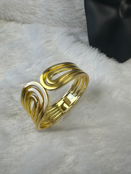 Chunky Anti Tarnish Brass Bracelet - Gold