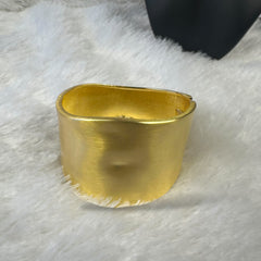 Hammered Chunky Anti Tarnish Brass Bracelet - Gold