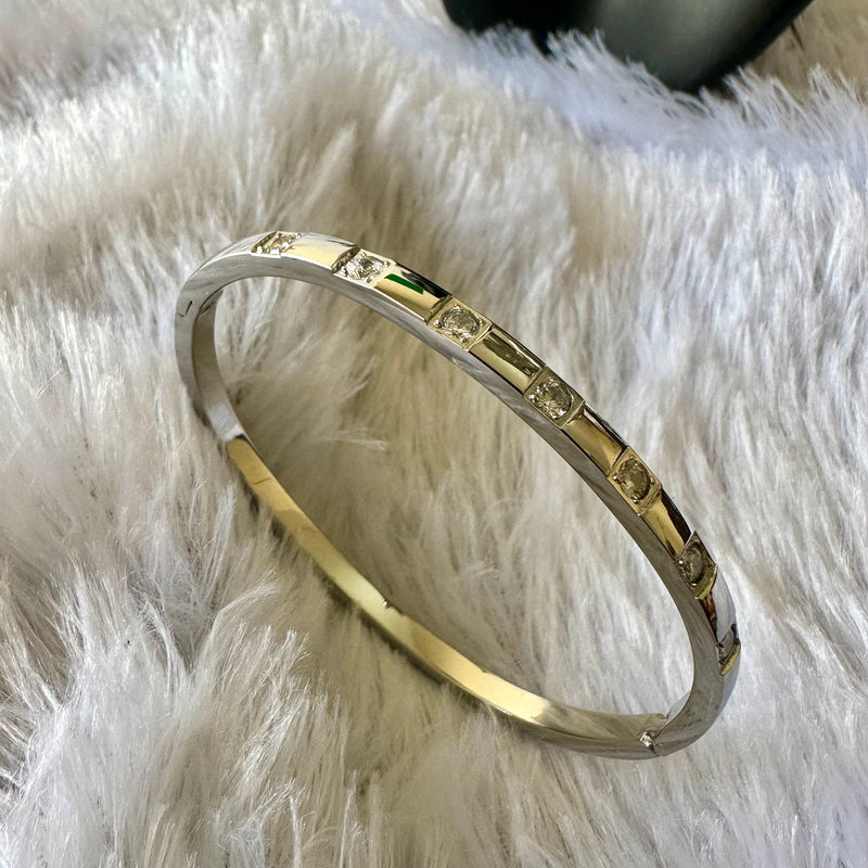 Anti-Tarnish Stone Embellished Bracelet - Silver