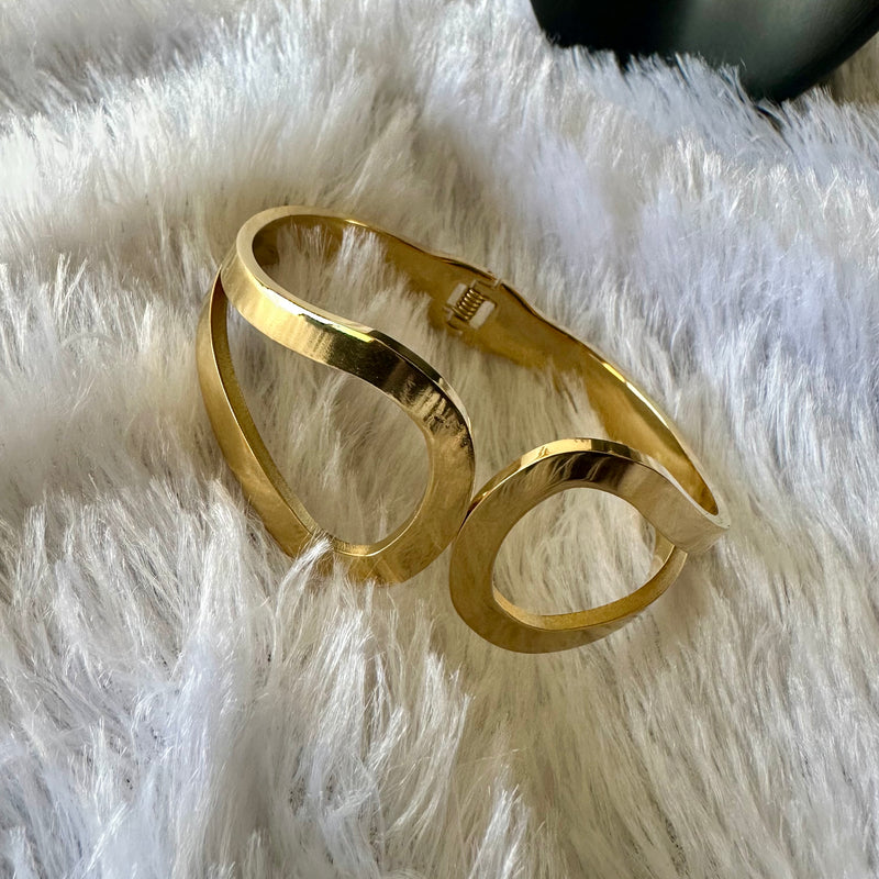 Geometric Cuff Bracelet - Gold