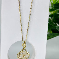 Flower Pendant Necklace - Gold