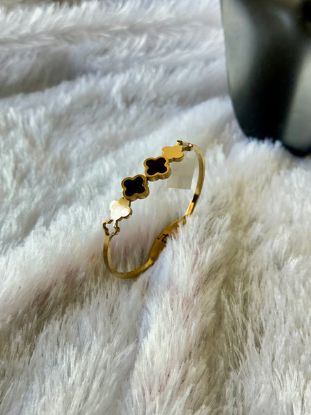 Anti-Tarnish Cuff Clover Bracelet