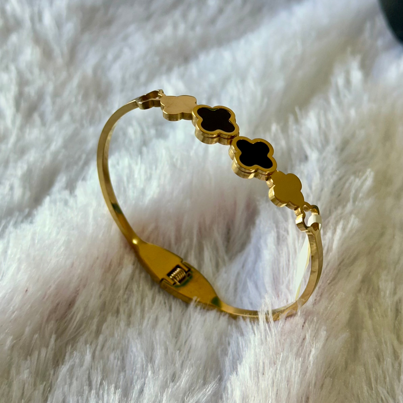 Anti-Tarnish Cuff Clover Bracelet