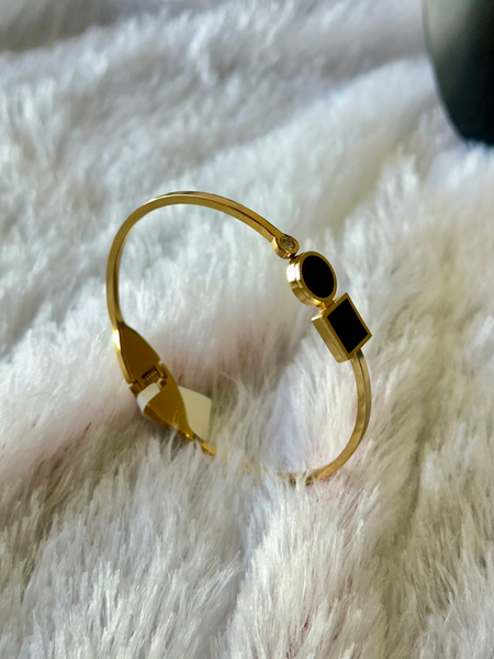 Minimalistic Geometrical Bracelet