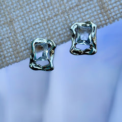 Silver earing with Stone