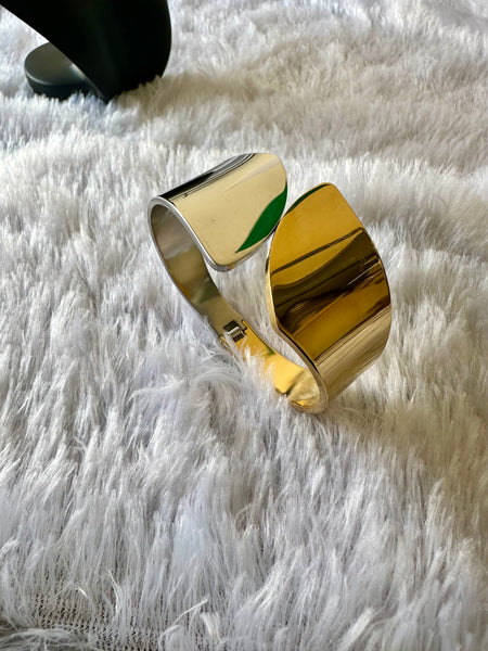 Statement Chunky Dual Tone Bracelet - Silver/Gold