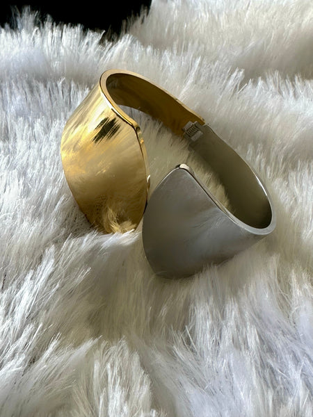 Statement Chunky Dual Tone Bracelet - Silver/Gold