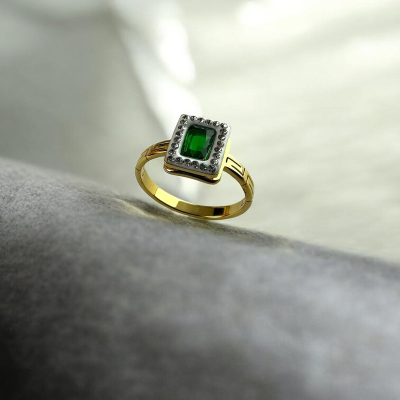 Minimalistic Anti Tarnish green stone ring