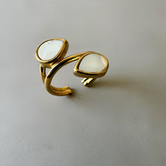 Mother of Pearl on Leaf Adjustable Ring - Gold