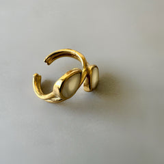 Mother of Pearl on Leaf Adjustable Ring - Gold