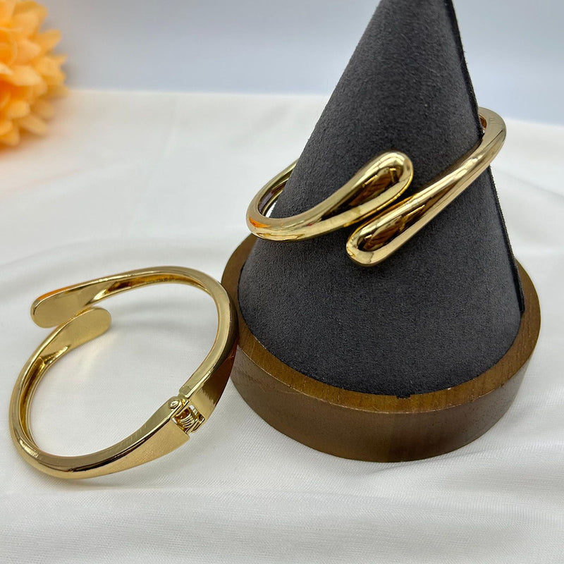 Open Top Anti Tarnish Gold Bracelet
