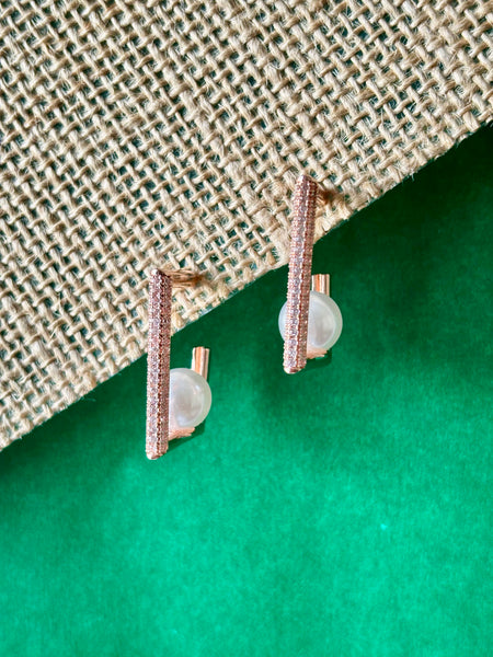Pearl-in-a-box Earrings