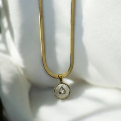 Anti Tarnish Snake Chain Necklace with MOP Pendant
