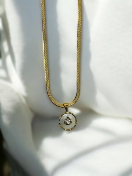 Anti Tarnish Snake Chain Necklace with MOP Pendant