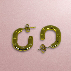 Small Engraved Oval Hoop Anti Tarnish Earrings - Gold