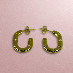 Small Engraved Oval Hoop Anti Tarnish Earrings - Gold