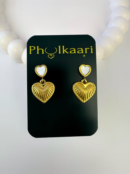 Tiny Heart Earrings