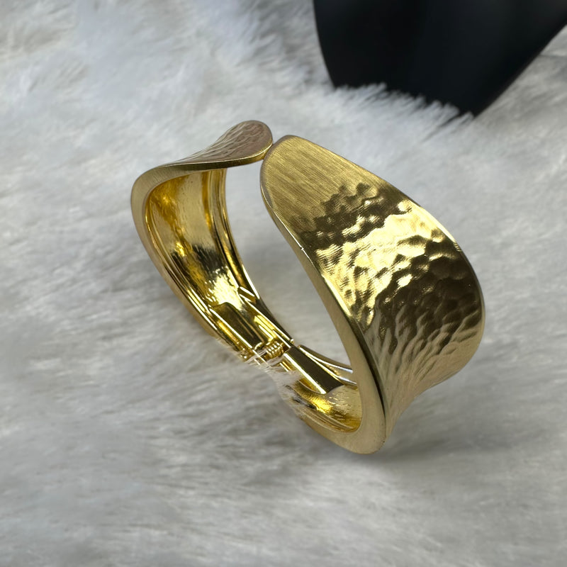 Statement Anti Tarnish Brass Bracelet - Gold