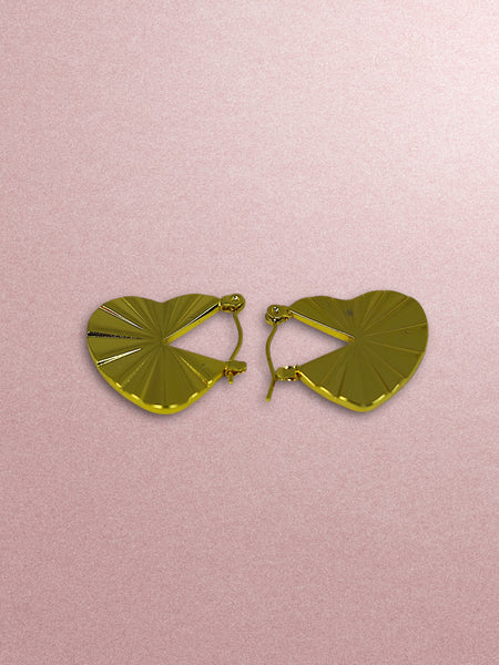 Statement Small Heart Clip-on Earrings - Gold