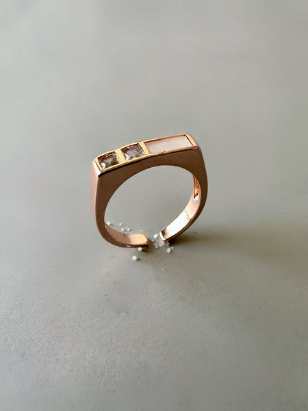 Straight Embellished Adjustable Ring - Rosegold