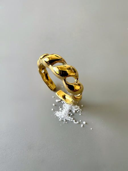 Trendy Anti Tarnish Ring Cuff - Gold