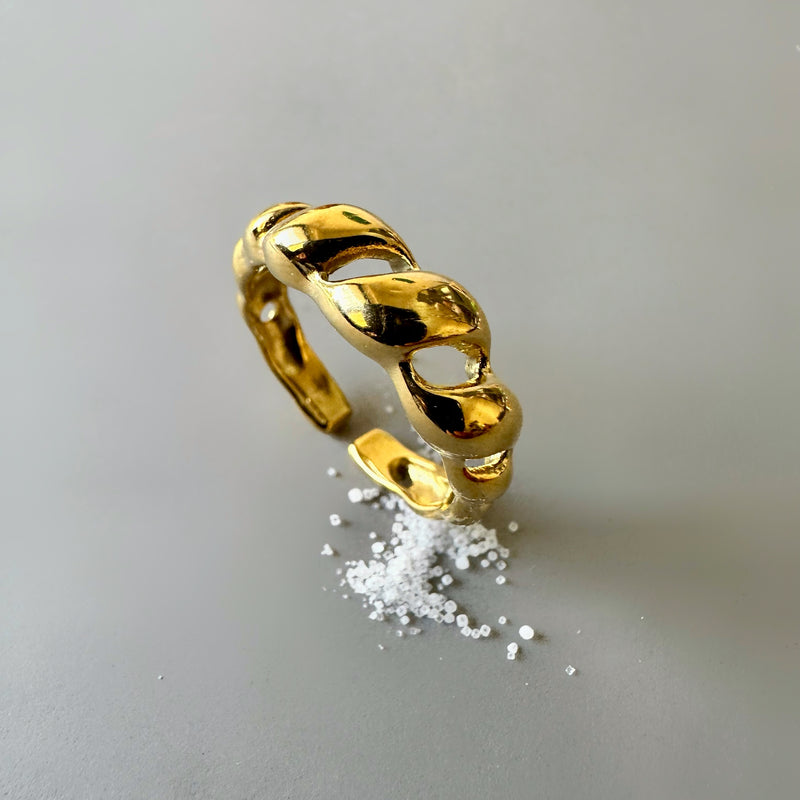 Trendy Anti Tarnish Ring Cuff - Gold