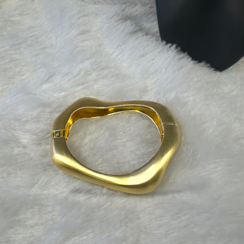 Uneven Shape Anti-tarnish Brass Bracelet - Gold
