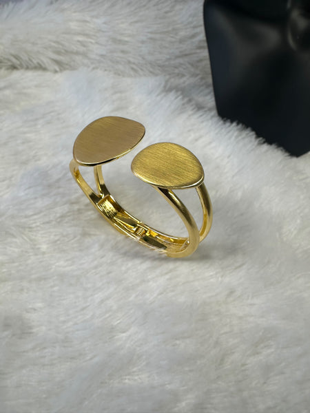 Vintage Anti Tarnish Brass Cuff Bracelet