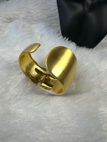 Abstract Open Anti Tarnish Brass Bangle Bracelet - Gold