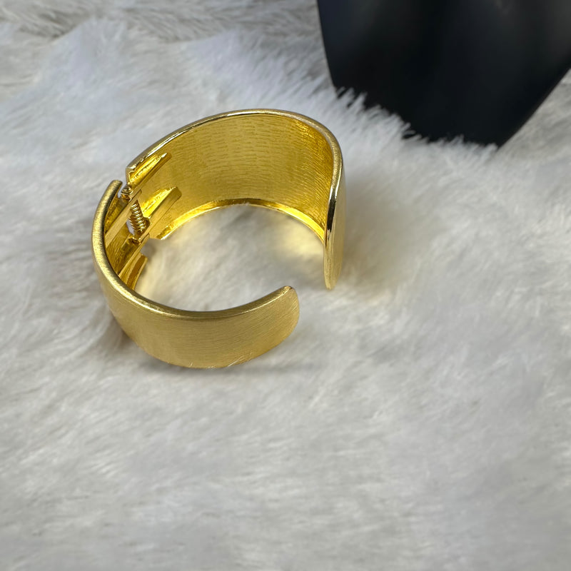 Abstract Open Anti Tarnish Brass Bangle Bracelet - Gold