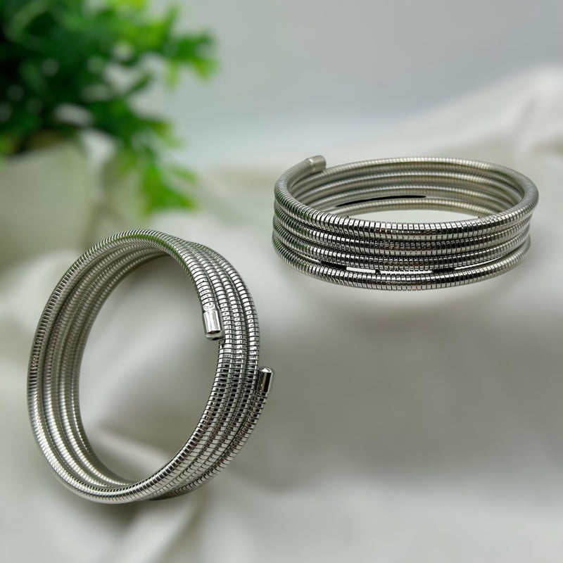 Plain Stretchable Spiral Bracelet Bangle - Silver